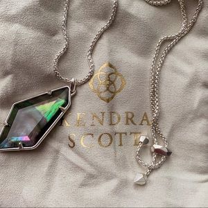 Kendra Scott Necklace